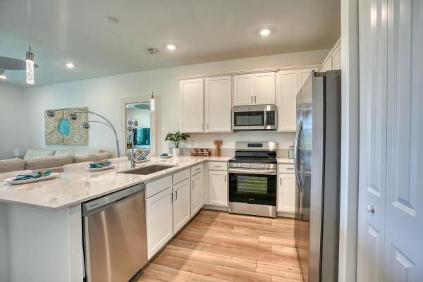 5725 Divine Dr, Delray Beach, Florida 33484, image 2
