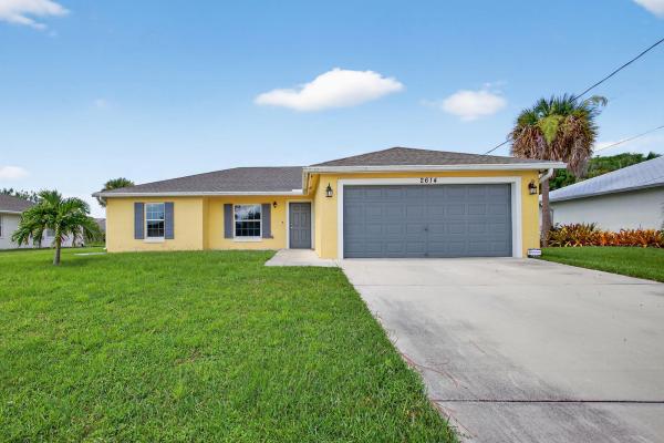 2614 SW Fairgreen Rd, Port St. Lucie, Florida 34987, image 1