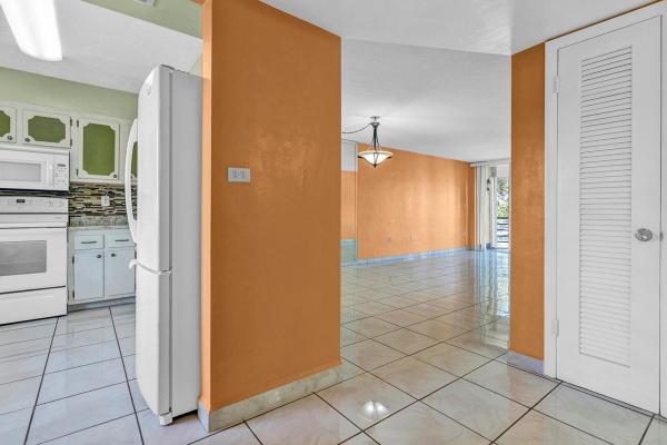 1301 NE 191st St #F307, Miami, Florida 33179, image 1