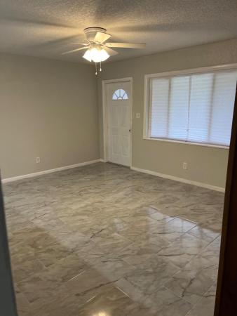 Englewood Manor, 2923 Vassallo Ave, Lake Worth, Florida 33461, image 2