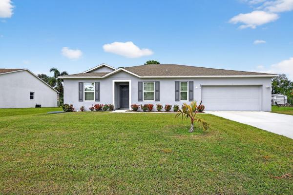 Northport Village, 657 NE Horizon Ln, Port St. Lucie, Florida 34983, image 1