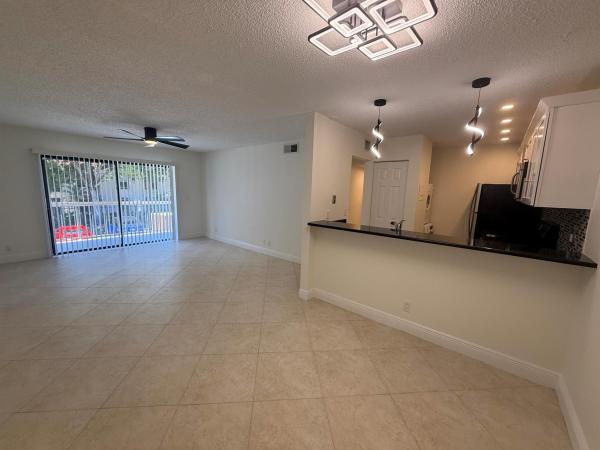 Glenbrook, 3402 Gardens East Dr #11b, Palm Beach Gardens, Florida 33410, image 1