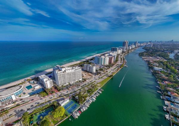 The Carriage House, 5401 Collins Ave 620, Miami Beach, Florida 33140, image 1