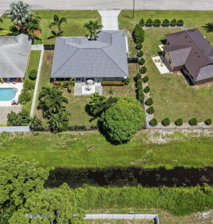 482 SE Evans Ave, Port St. Lucie, Florida 34984, image 2