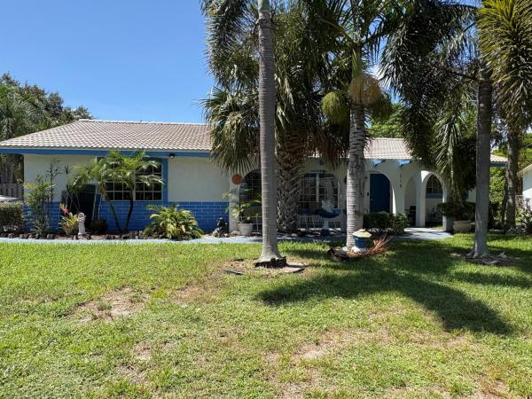 Tropic Palms, 518 Linnet Cir, Delray Beach, Florida 33444, image 1