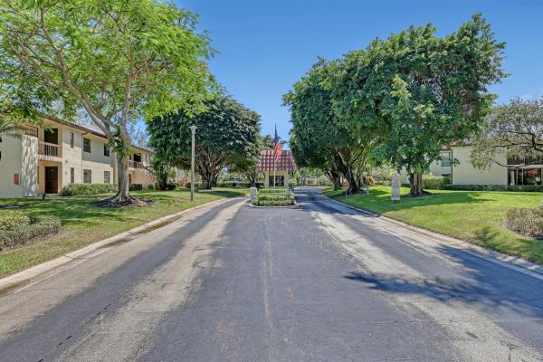 Glades Of Boca Lago, 21662 Arriba Real #44-D, Boca Raton, Florida 33433, image 1