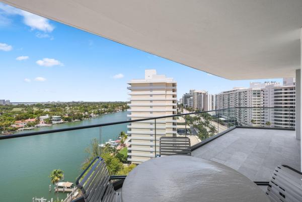 Towerhouse, 5500 Collins Ave 1401, Miami Beach, Florida 33140, image 1