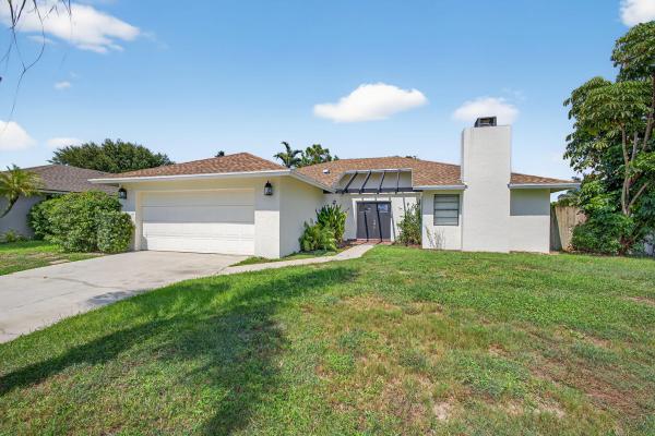 South Shore Of Wellington, 1202 Essex Dr, Wellington, Florida 33414, image 1