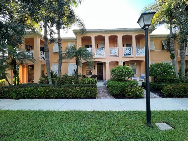 Martinique At Abacoa, 2913 E Community Dr, Jupiter, Florida 33458, image 1