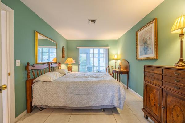 Colonial Ridge Club, 5505 N Ocean Blvd #8-108, Ocean Ridge, Florida 33435, image 3