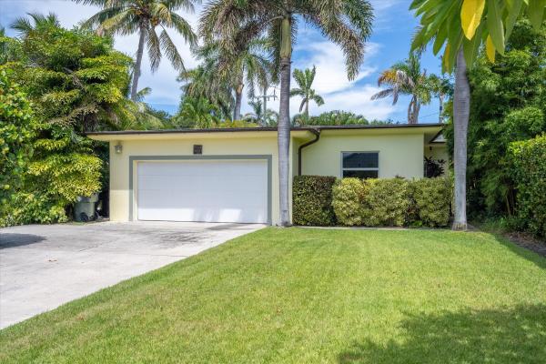 Lake Worth Town, 632 N Lakeside Dr, Lake Worth Beach, Florida 33460, image 1
