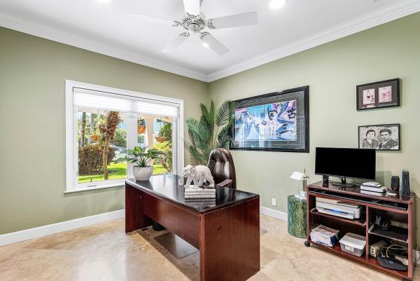 Dell Park, 125 NE 10th St, Delray Beach, Florida 33444, image 1