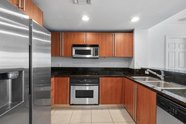 610 Clematis, 610 Clematis St #523, West Palm Beach, Florida 33401, image 2