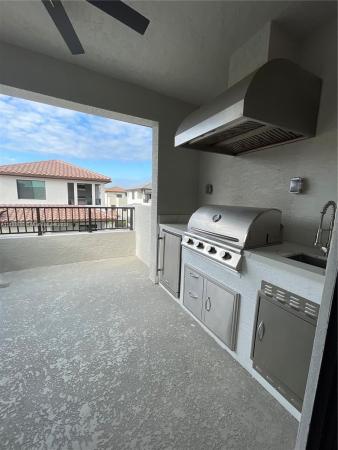 4663 NW 83rd Pkwy, Doral, Florida 33166, image 1