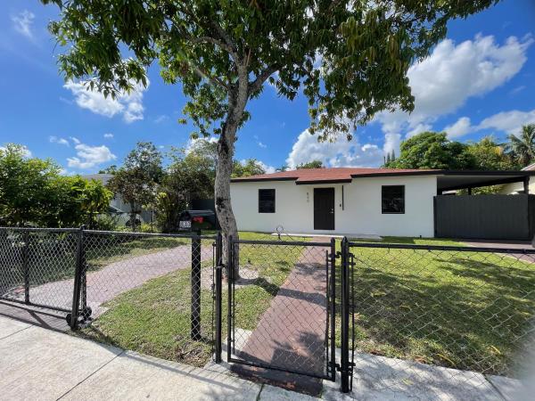 830 NW 131st St, Miami, Florida 33168, image 1