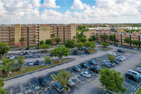 9405 W Flagler St #D205, Miami, Florida 33174, image 1