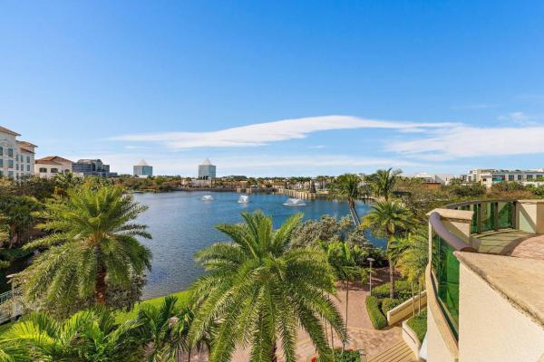The Landmark At The Gardens, 3610 Gardens Pkwy #904A, Palm Beach Gardens, Florida 33410, image 2