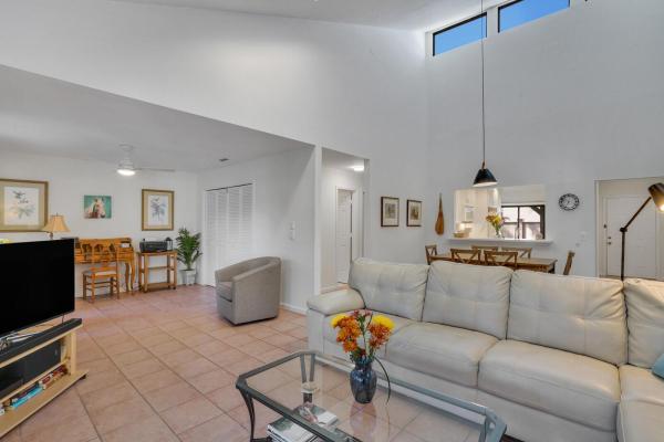Bedford Mews At Wellington, 13403 Bedford Mews Ct, Wellington, Florida 33414, image 1