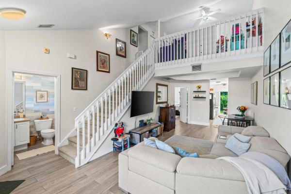 Kensington Place, 318 SE 23rd Ave, Boynton Beach, Florida 33435, image 1