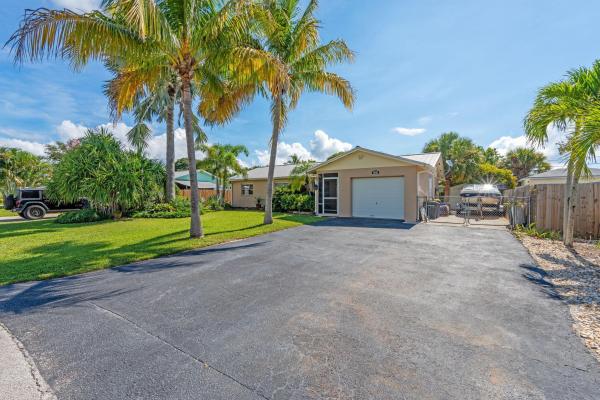 19141 SE Barus Dr, Jupiter, Florida 33469, image 1