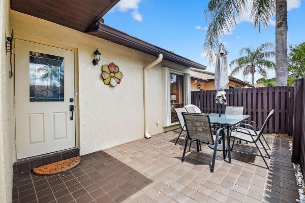 Pine Ridge North 2, 612 Sea Pine Way #F, Greenacres, Florida 33415, image 1