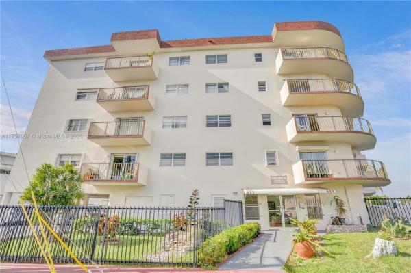 Bonivista 2, 7150 Indian Creek Dr #505, Miami Beach, Florida 33141, image 1