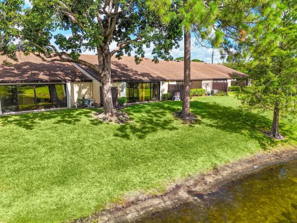 Pine Ridge North 2, 615 Sea Pine Way #D, Greenacres, Florida 33415, image 3