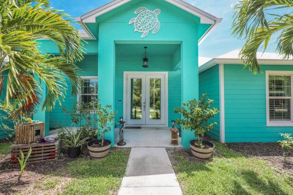 Indian River Estates, 6004 Hickory Dr, Fort Pierce, Florida 34982, image 1