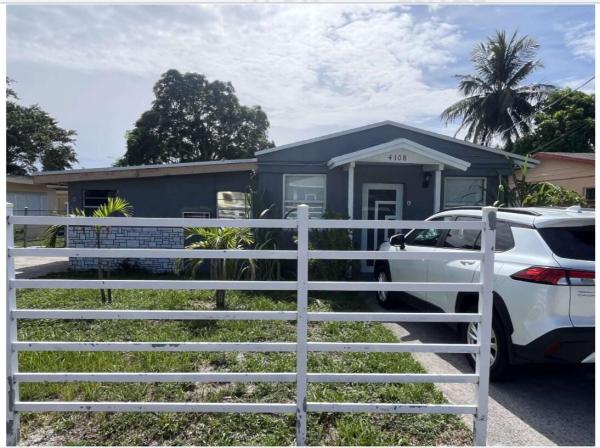 Northmore, 4108 Greenwood Ave, West Palm Beach, Florida 33407, image 1