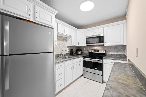 Sabal Palm Village, 5180 E Sabal Palm Blvd #239, Tamarac, Florida 33319, image 1