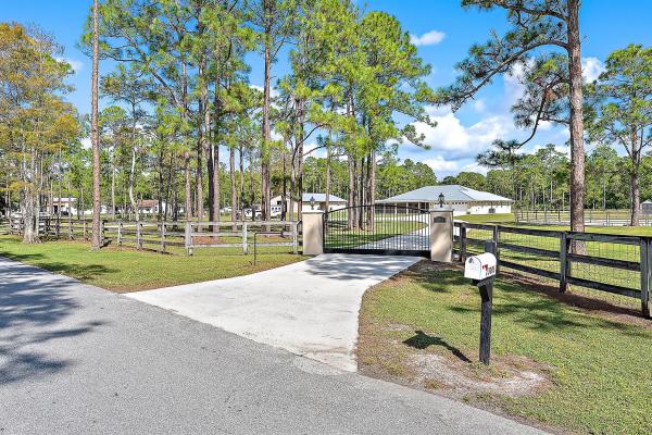 Caloosa, 13006 Arrowwood Dr, Palm Beach Gardens, Florida 33418, image 1