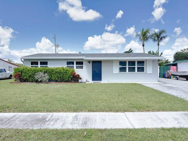 Palm Beach Square, 9455 Birmingham Dr, Palm Beach Gardens, Florida 33410, image 1
