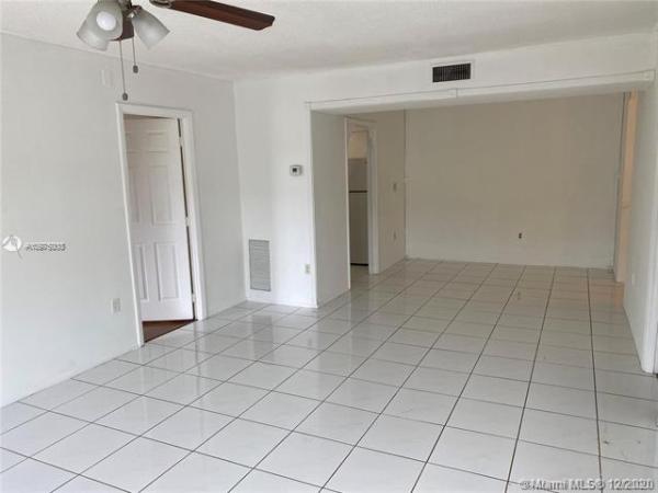 The Manors Of Inverrary, 4166 Inverrary Dr #303, Lauderhill, Florida 33319, image 1