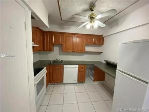 The Manors Of Inverrary, 4166 Inverrary Dr #303, Lauderhill, Florida 33319, image 2
