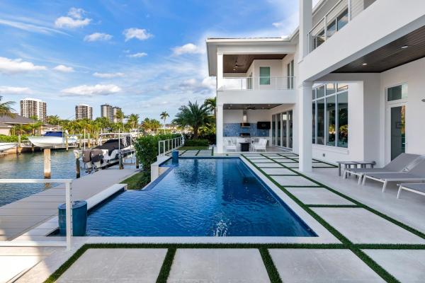 Palm Beach Isles, 1180 Bimini Ln, Riviera Beach, Florida 33404, image 1