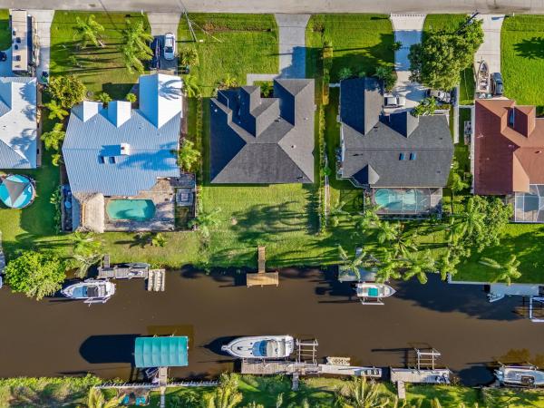 632 SE Seahouse Dr, Port St. Lucie, Florida 34983, image 1