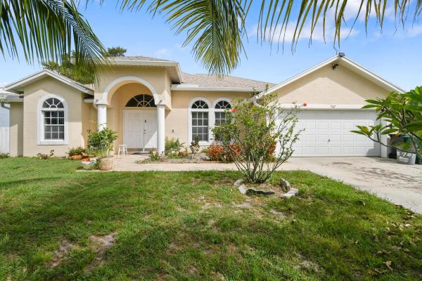 Cashmere Cove, 767 SW Bond Rd, Port St. Lucie, Florida 34953, image 1