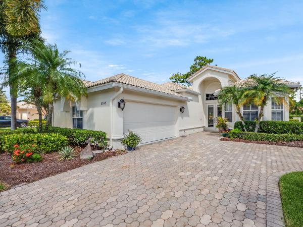 Oak Hill, 8545 Belfry Pl, Port St. Lucie, Florida 34986, image 1