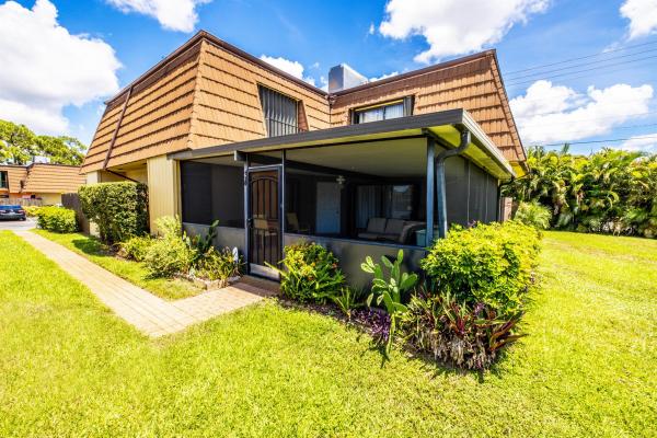 Treeberry, 4150 Turnberry Cir #34, Lake Worth Beach, Florida 33467, image 1
