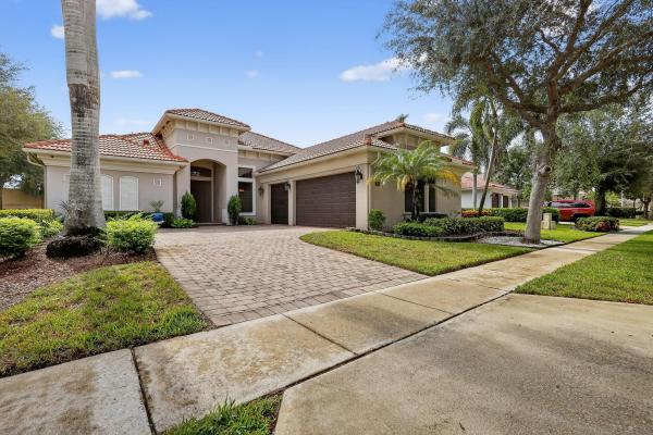 Casa Bella, 16211 Rosecroft Ter, Delray Beach, Florida 33446, image 1
