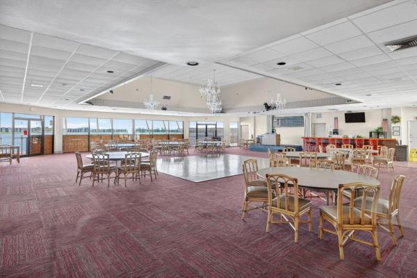 Lake Emerald, 117 Lake Emerald Dr #208, Oakland Park, Florida 33309, image 1