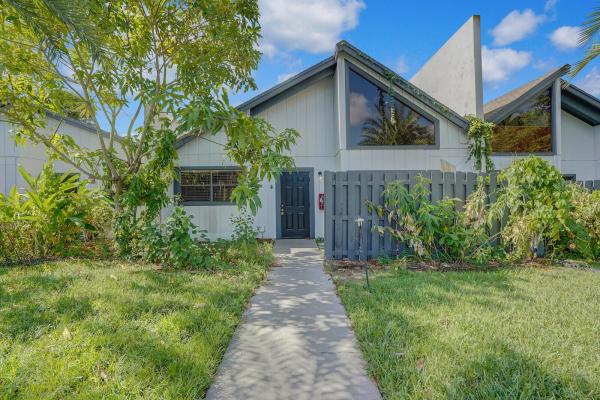 Timbercreek, 100 Sparrow Dr #4, Royal Palm Beach, Florida 33411, image 1