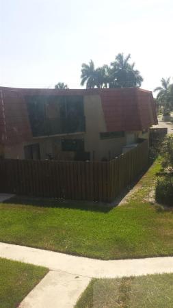 Banyan Lake, 22970 Oxford Pl #D, Boca Raton, Florida 33433, image 1