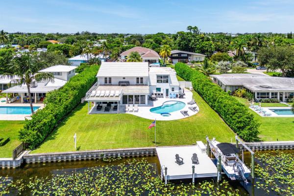 Lake Clarke Shores No HOA, 7150 W Lake Dr, Lake Clarke Shores, Florida 33406, image 1