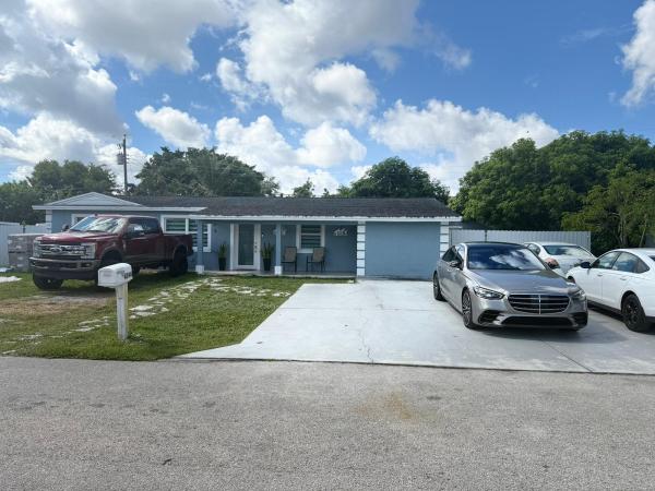 Palms Estates, 4346 Brentwood Ct, West Palm Beach, Florida 33406, image 1