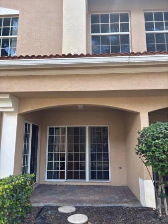 Cielo Townhomes, 4919 Vine Cliff Way, Palm Beach Gardens, Florida 33418, image 1