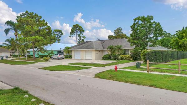 14010 Veronica Ct, Wellington, Florida 33414, image 1