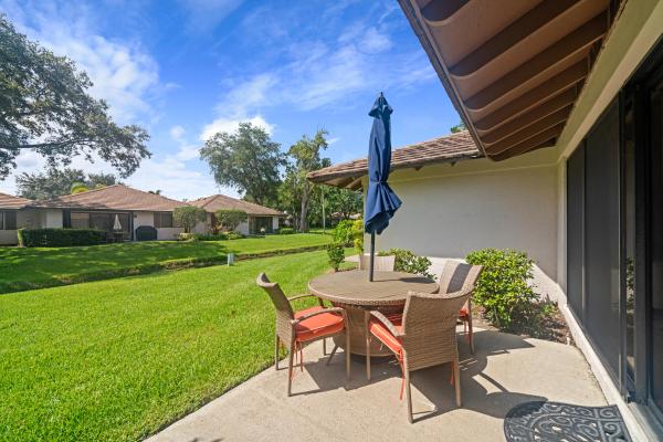 Club Cottages, 711 Club Dr, Palm Beach Gardens, Florida 33418, image 3