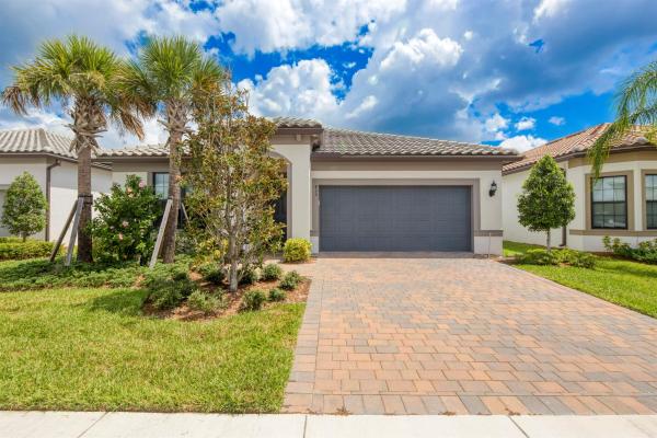 Veranda Gardens, 833 SE Courances Dr, Port St. Lucie, Florida 34984, image 1