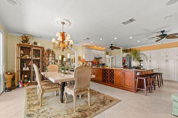 Marlwood Estates, 33 Rabbits Run, Palm Beach Gardens, Florida 33418, image 2